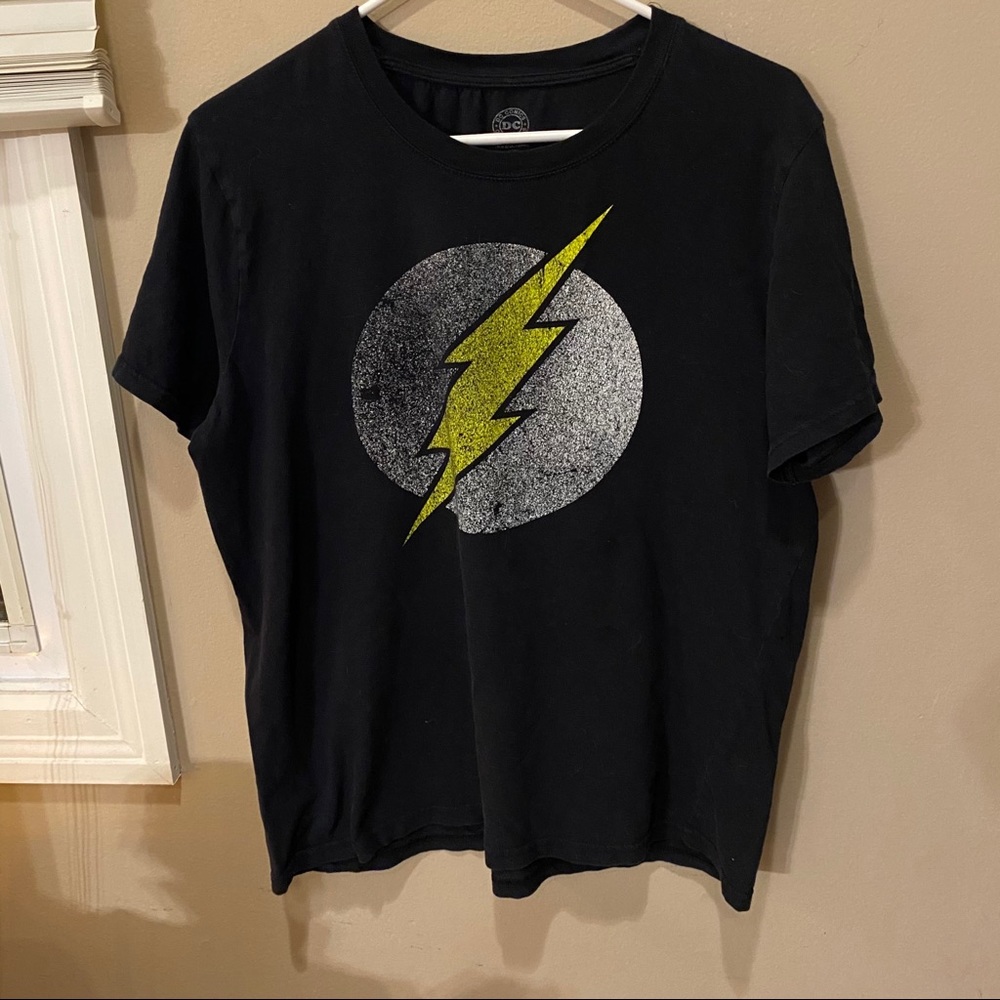 DC Comics t-shirt